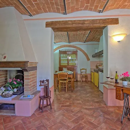 Montecchio Sleeps 6 With Pool Appartamento *