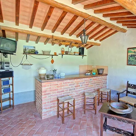 Montecchio Sleeps 6 With Pool *